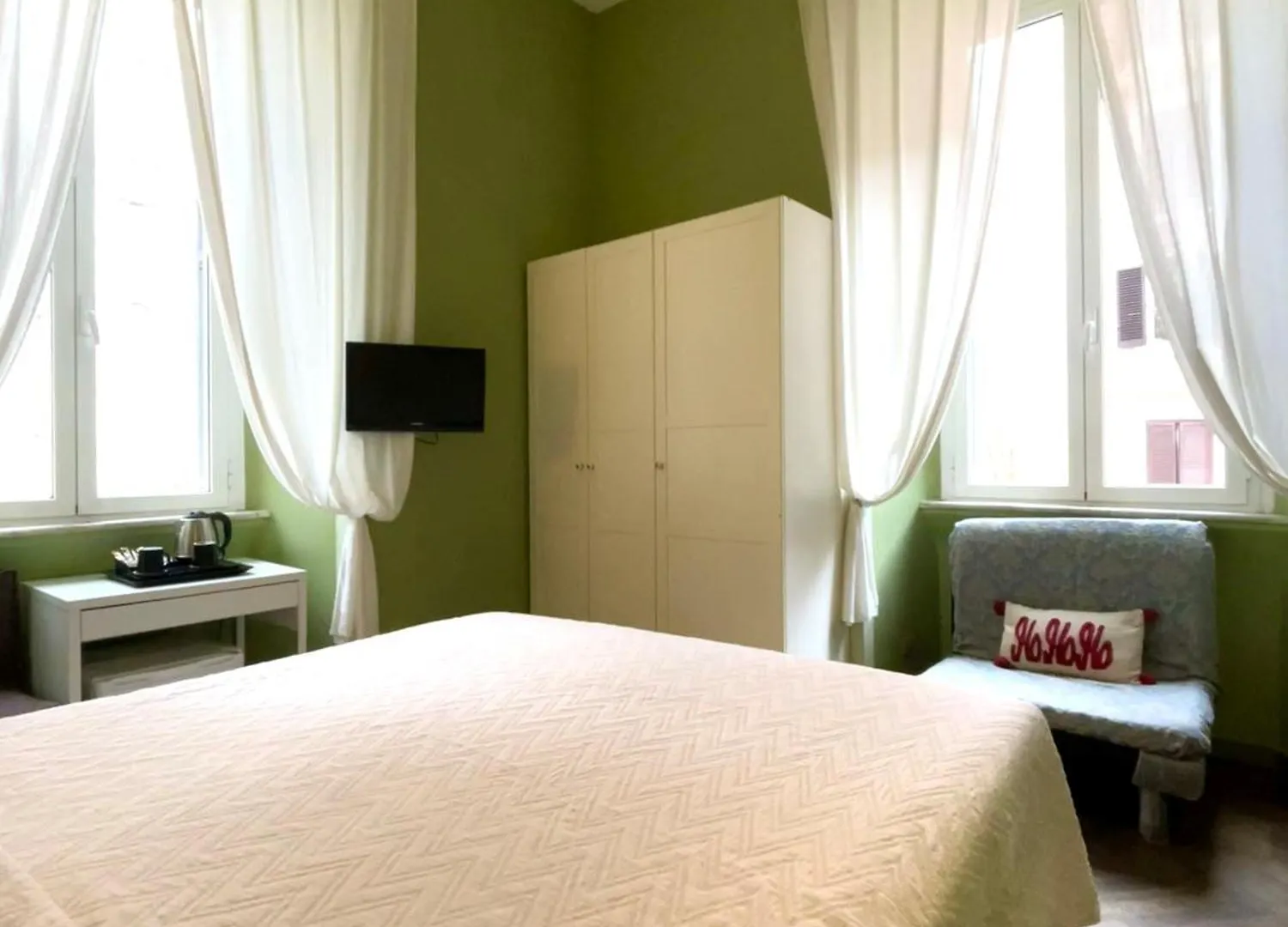 Guest House Meret Róma 2*,